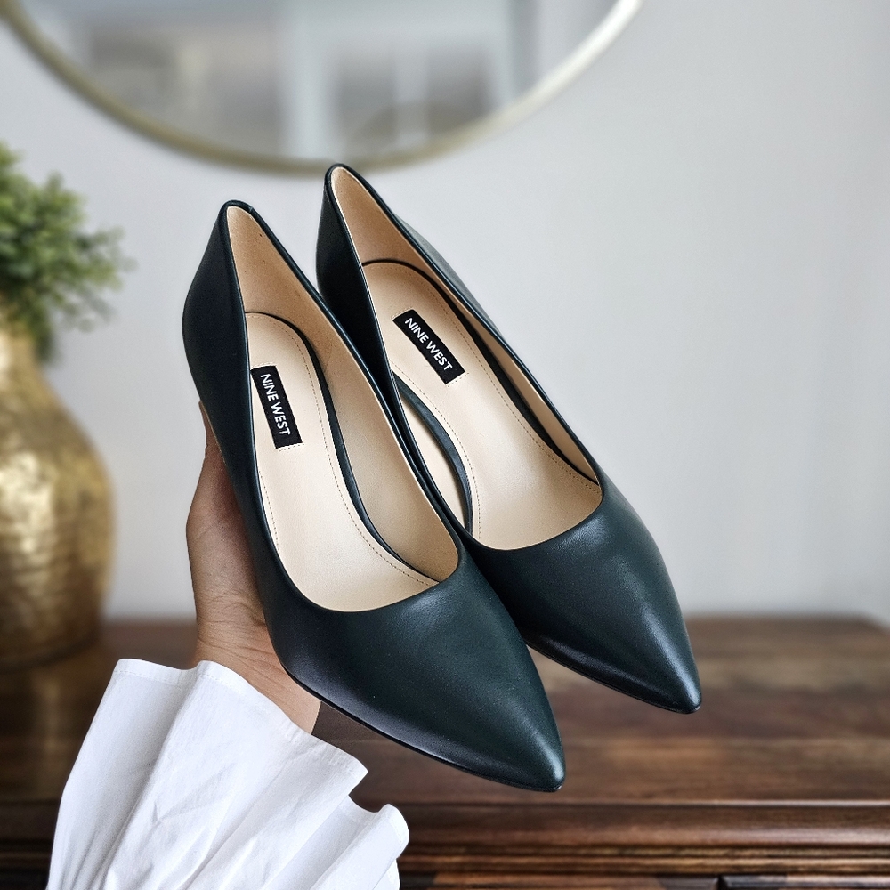 NWOT Nine West Ezra Pointy Toe Pumps Tartan Green Rare Stiletto Heels Pumps 9M